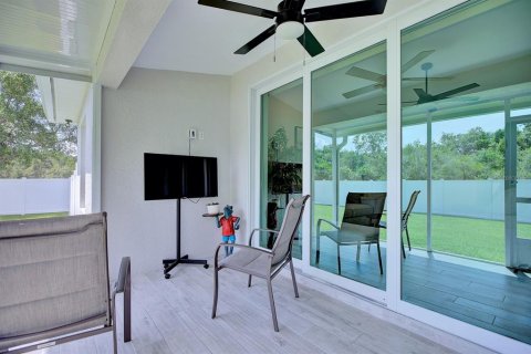 House in Sebring, Florida 3 bedrooms, 135.64 sq.m. № 1829502 - photo 30