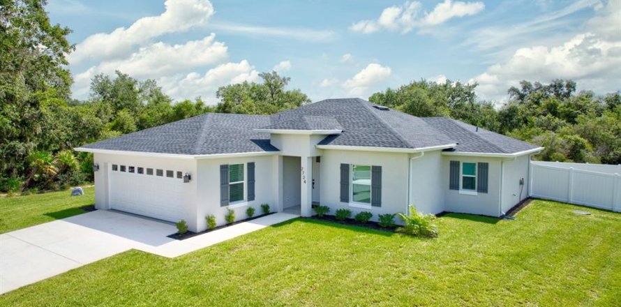 House in Sebring, Florida 3 bedrooms, 135.64 sq.m. № 1829502