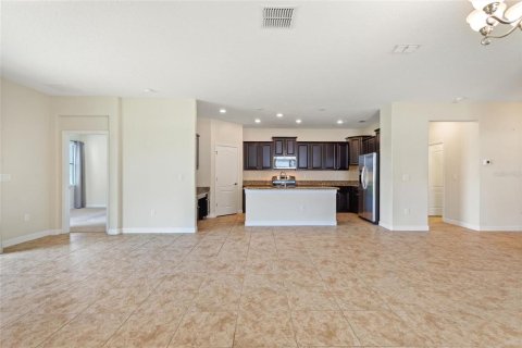 Casa en venta en Davenport, Florida, 3 dormitorios, 187.11 m2 № 2096262 - foto 8