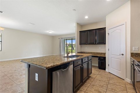 Casa en venta en Davenport, Florida, 3 dormitorios, 187.11 m2 № 2096262 - foto 23
