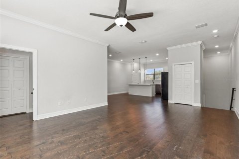 Touwnhouse à vendre à Tampa, Floride: 4 chambres, 205.31 m2 № 1919914 - photo 9