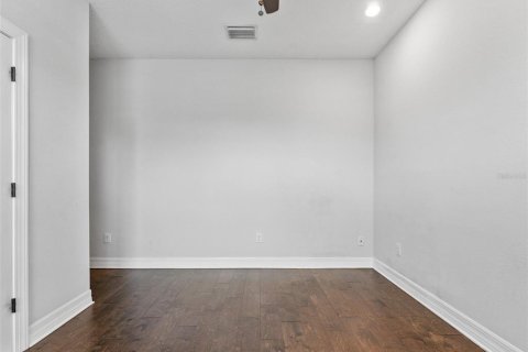 Touwnhouse à vendre à Tampa, Floride: 4 chambres, 205.31 m2 № 1919914 - photo 21