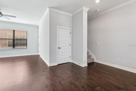 Touwnhouse à vendre à Tampa, Floride: 4 chambres, 205.31 m2 № 1919914 - photo 7