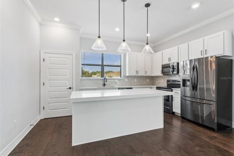 Touwnhouse à vendre à Tampa, Floride: 4 chambres, 205.31 m2 № 1919914 - photo 10