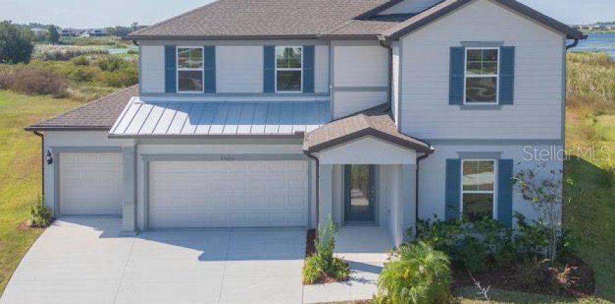 House in Wesley Chapel, Florida 4 bedrooms, 299.33 sq.m. № 2215726