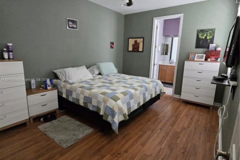 Купить таунхаус в Бойнтон-Бич, Флорида 3 спальни, 155.89м2, № 1949391 - фото 25