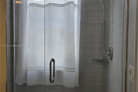 Купить таунхаус в Бойнтон-Бич, Флорида 3 спальни, 155.89м2, № 1949391 - фото 30