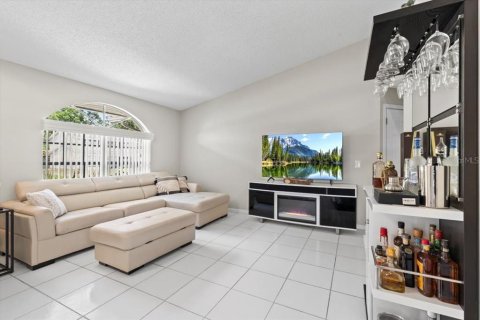 Casa en venta en Land O' Lakes, Florida, 4 dormitorios, 193.24 m2 № 1760341 - foto 9