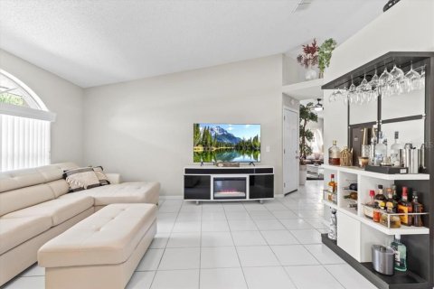 Casa en venta en Land O' Lakes, Florida, 4 dormitorios, 193.24 m2 № 1760341 - foto 8