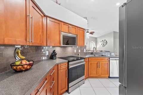Casa en venta en Land O' Lakes, Florida, 4 dormitorios, 193.24 m2 № 1760341 - foto 17