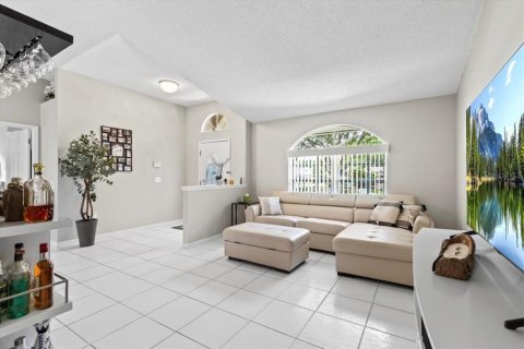 Casa en venta en Land O' Lakes, Florida, 4 dormitorios, 193.24 m2 № 1760341 - foto 10
