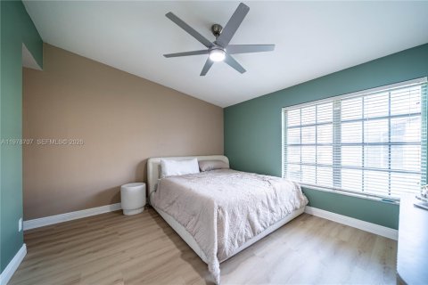 House in Miramar, Florida 2 bedrooms, 84.73 sq.m. № 2044497 - photo 22