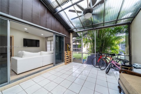 House in Miramar, Florida 2 bedrooms, 84.73 sq.m. № 2044497 - photo 27