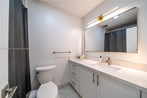 House in Miramar, Florida 2 bedrooms, 84.73 sq.m. № 2044497 - photo 18