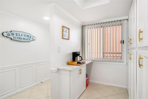 Condominio en alquiler en St. Lucie, Florida, 2 dormitorios, 110.27 m2 № 2233974 - foto 27
