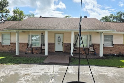 Casa en venta en Okeechobee, Florida, 3 dormitorios, 183.57 m2 № 1878707 - foto 3