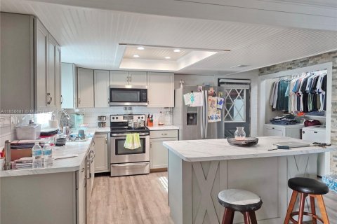 Casa en venta en Okeechobee, Florida, 3 dormitorios, 183.57 m2 № 1878707 - foto 11