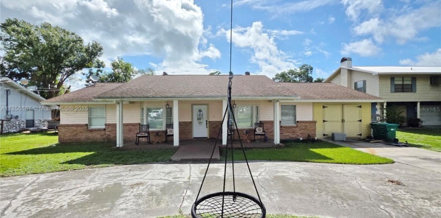 Casa en Okeechobee, Florida 3 dormitorios, 183.57 m2 № 1878707