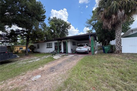 House in Tampa, Florida 3 bedrooms, 90.58 sq.m. № 2217076 - photo 18