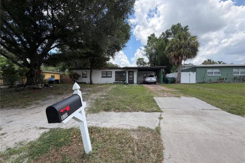 House in Tampa, Florida 3 bedrooms, 90.58 sq.m. № 2217076 - photo 3