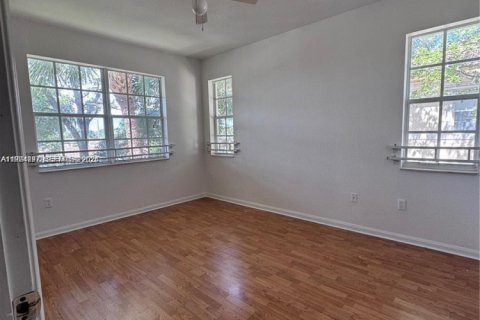 Adosado en alquiler en Miramar, Florida, 4 dormitorios, 168.62 m2 № 2041369 - foto 9