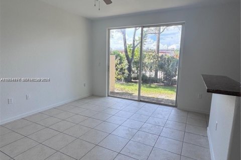 Adosado en alquiler en Miramar, Florida, 4 dormitorios, 168.62 m2 № 2041369 - foto 11