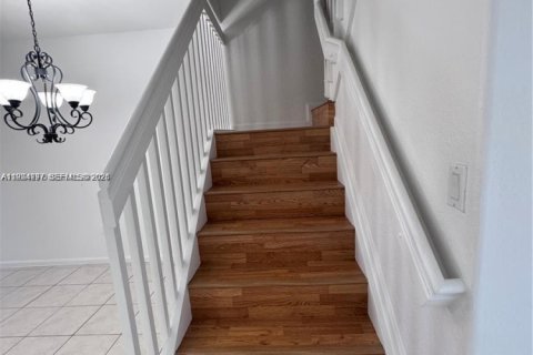 Adosado en alquiler en Miramar, Florida, 4 dormitorios, 168.62 m2 № 2041369 - foto 7