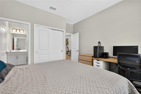 House in Lakewood Ranch, Florida 4 bedrooms, 231.61 sq.m. № 2317219 - photo 26
