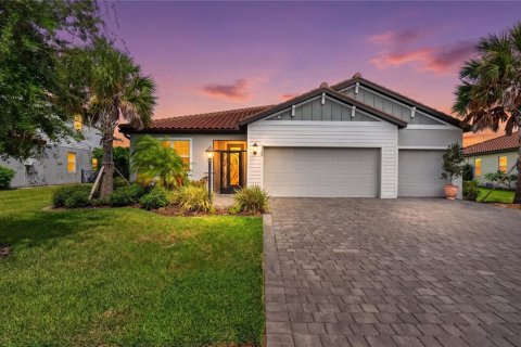 Villa ou maison à Lakewood Ranch, Floride 4 chambres, 231.61 m2 № 2317219