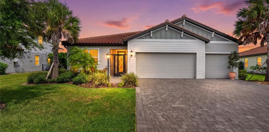 House in Lakewood Ranch, Florida 4 bedrooms, 231.61 sq.m. № 2317219