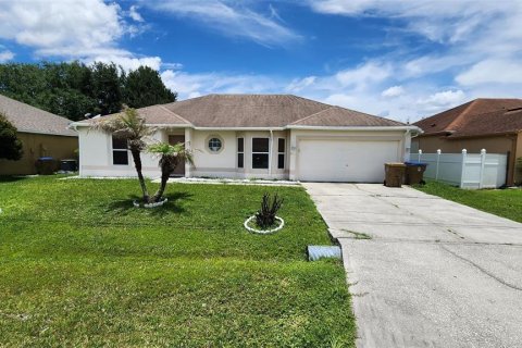 Casa en Kissimmee, Florida 3 dormitorios, 142.7 m2 № 2100979