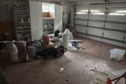 House in Coconut Creek, Florida 3 bedrooms, 182.09 sq.m. № 2043902 - photo 18