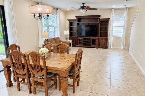 Villa ou maison à vendre à Melbourne, Floride: 5 chambres, 262.63 m2 № 2356069 - photo 13