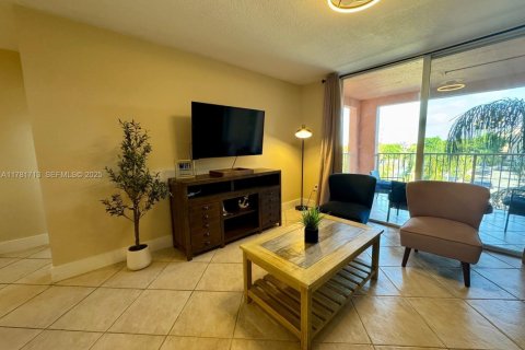 Condo in Aventura, Florida, 2 bedrooms № 2035817 - photo 5