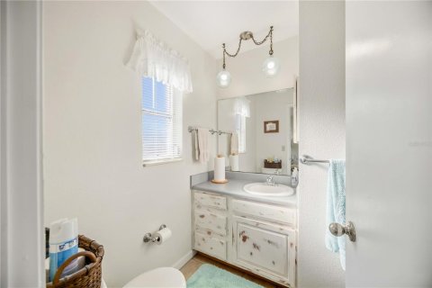House in Englewood, Florida 2 bedrooms, 107.12 sq.m. № 2391034 - photo 16