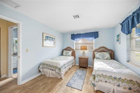 House in Englewood, Florida 2 bedrooms, 107.12 sq.m. № 2391034 - photo 19