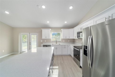 Casa en venta en Ocklawaha, Florida, 3 dormitorios, 133.41 m2 № 1900658 - foto 12