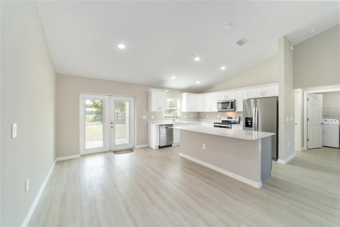 Casa en venta en Ocklawaha, Florida, 3 dormitorios, 133.41 m2 № 1900658 - foto 5