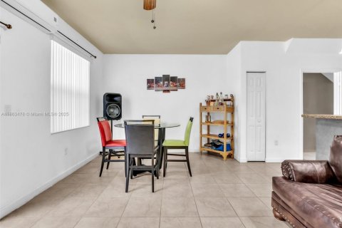 Купить таунхаус в Хайалиа, Флорида 3 спальни, 143.53м2, № 1981938 - фото 22