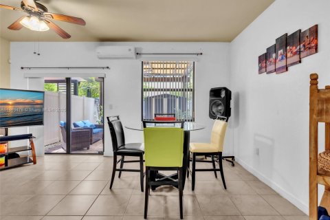 Купить таунхаус в Хайалиа, Флорида 3 спальни, 143.53м2, № 1981938 - фото 18