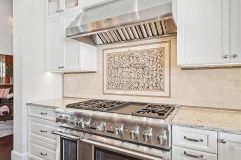 Villa ou maison à vendre à Sarasota, Floride: 4 chambres, 424.19 m2 № 1670298 - photo 13
