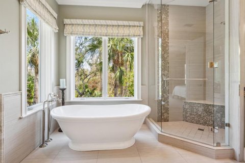 Villa ou maison à vendre à Sarasota, Floride: 4 chambres, 424.19 m2 № 1670298 - photo 27