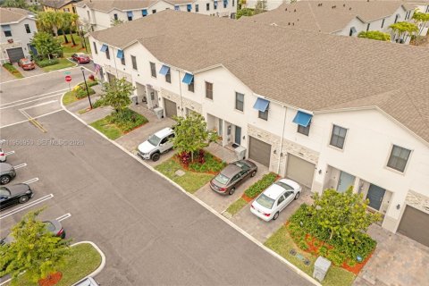 Купить таунхаус в Помпано-Бич, Флорида 3 спальни, 148.36м2, № 2020737 - фото 6