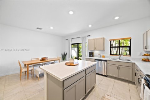 Купить таунхаус в Помпано-Бич, Флорида 3 спальни, 148.36м2, № 2020737 - фото 16