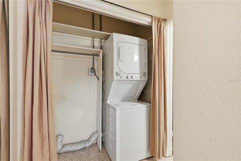 Снять в аренду квартиру в Сарасота, Флорида 1 комната, 64.66м2, № 2095258 - фото 27