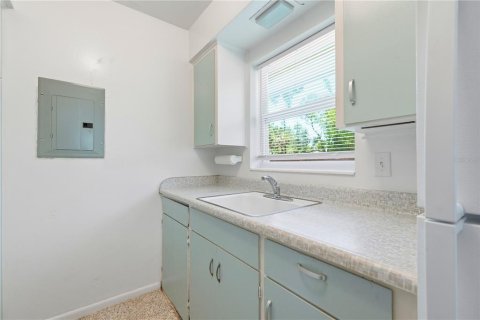 Снять в аренду квартиру в Сарасота, Флорида 1 комната, 64.66м2, № 2095258 - фото 10