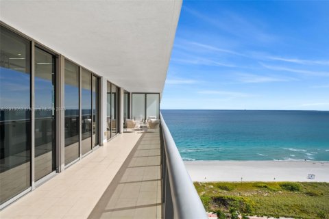 Купить кондоминиум в Майами-Бич, Флорида 3 спальни, 161.84м2, № 1969813 - фото 4