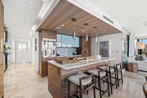 Купить кондоминиум в Майами-Бич, Флорида 3 спальни, 161.84м2, № 1969813 - фото 10