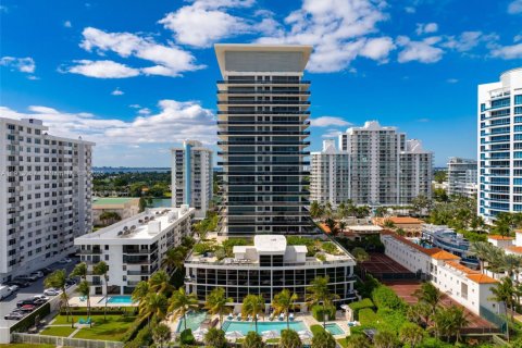 Купить кондоминиум в Майами-Бич, Флорида 3 спальни, 161.84м2, № 1969813 - фото 25