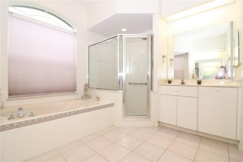 Casa en venta en Leesburg, Florida, 3 dormitorios, 204.38 m2 № 1810463 - foto 13
